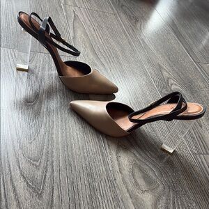 Mercanti Fiorentini Tan and Black Heels